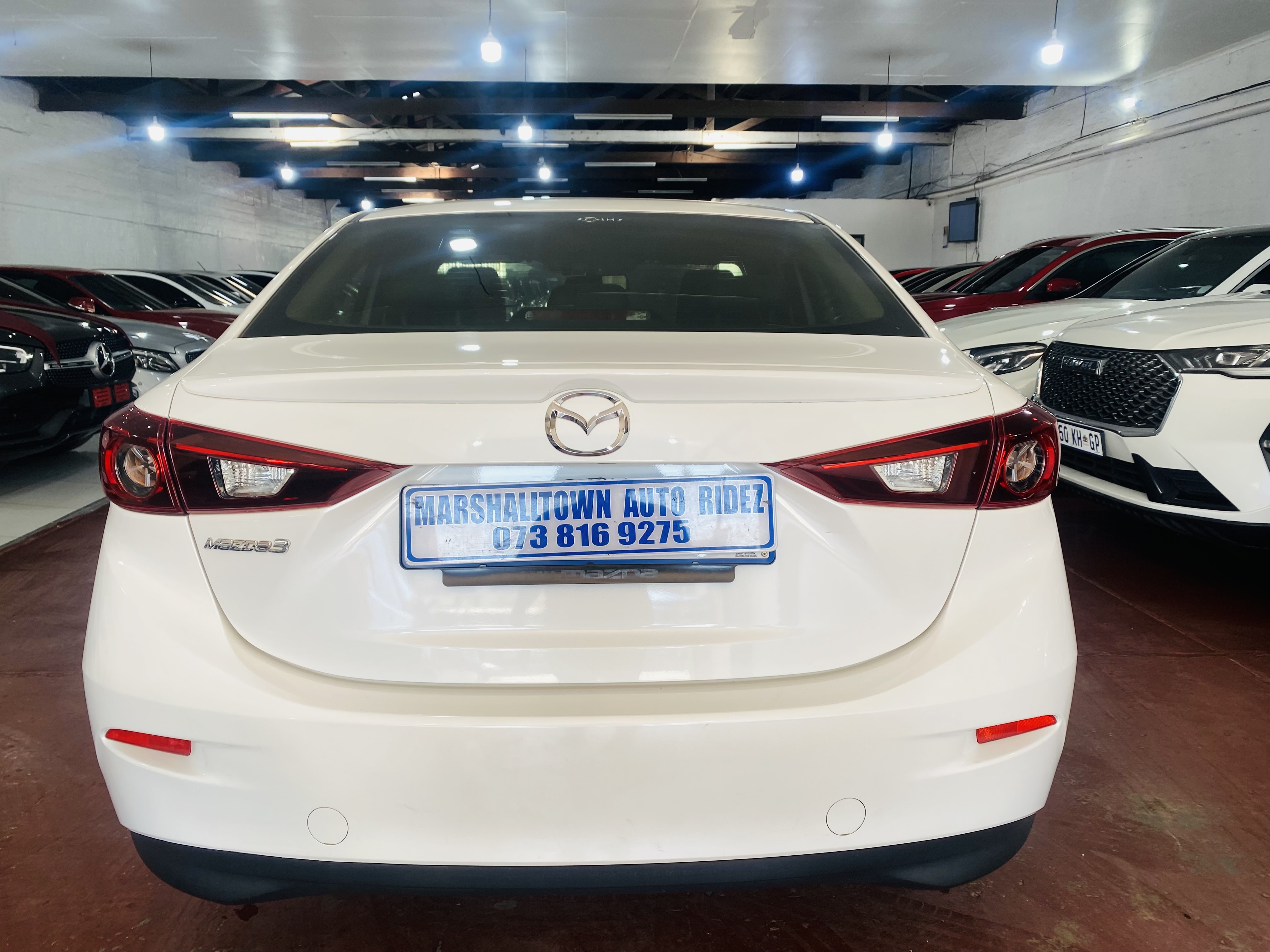 Used 2018 Mazda Mazda3 sedan 1.6 Dynamic