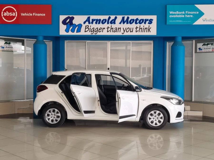 Used 2020 Hyundai i20 1.2 Motion - Arnold Motors CC
