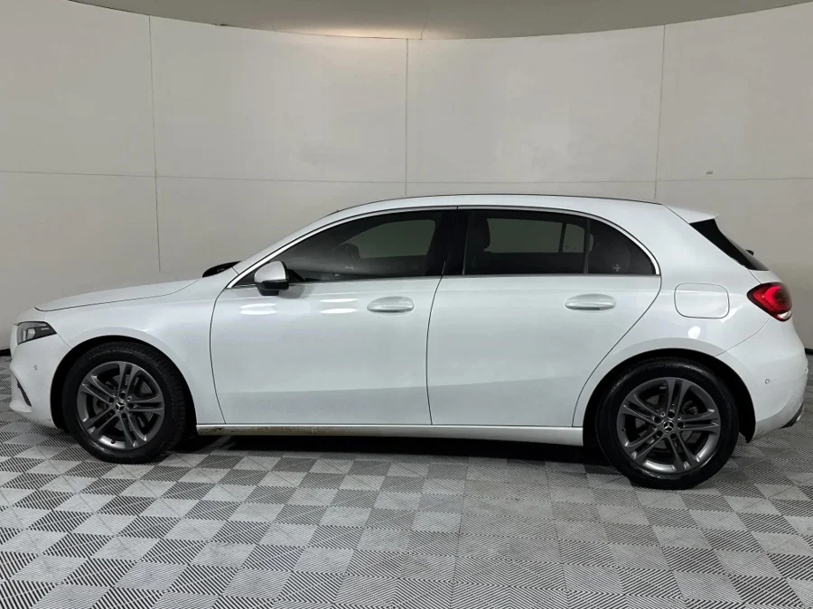 Used 2019 Mercedes-Benz A-Class A200 hatch AMG Line - WeBuyCars Midstream