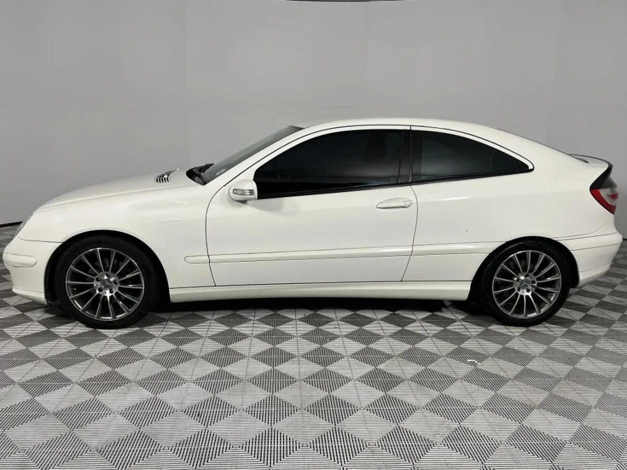 Used 2006 Mercedes-Benz C-Class C230 V6 Sports Coupé Evolution 7G-Tronic - WeBuyCars Gqeberha
