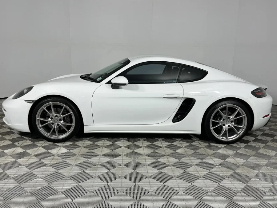 Used 2017 Porsche 718 Cayman - WeBuyCars Richmond