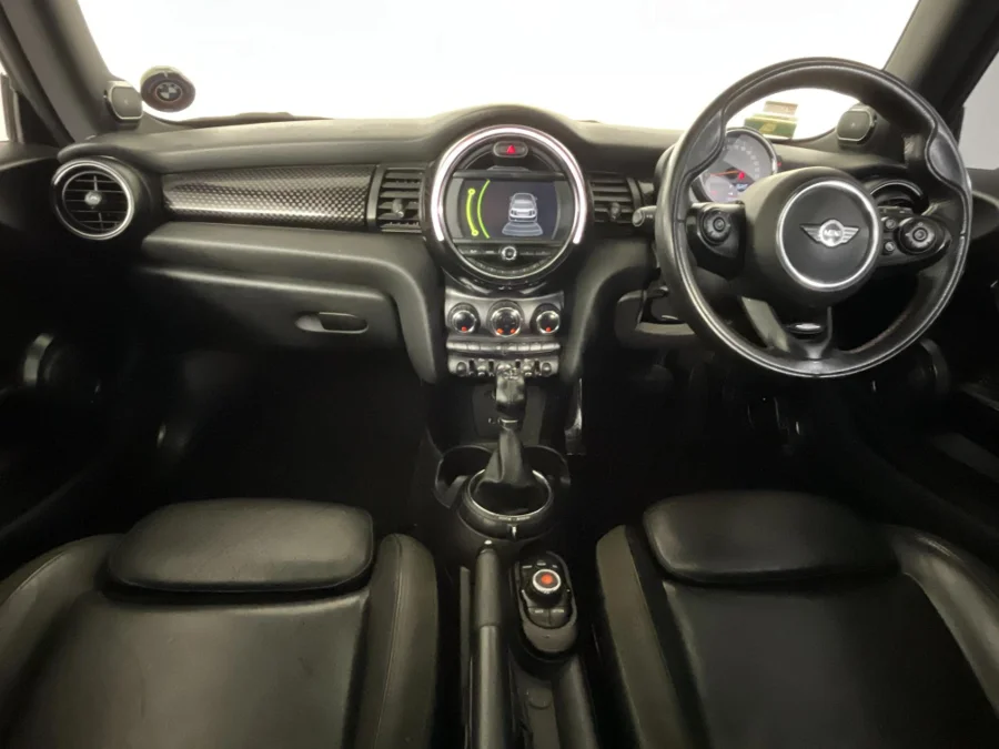 Used 2018 MINI Hatch Cooper S Hatch 3-door Seven 7 auto - WeBuyCars Montana