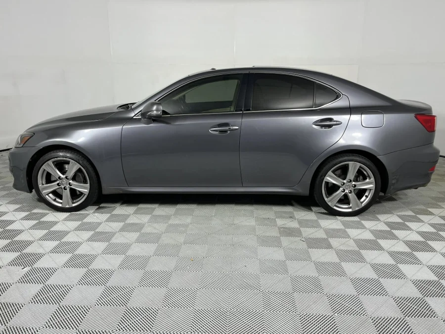 Used 2012 Lexus IS 350 SE - WeBuyCars Montana