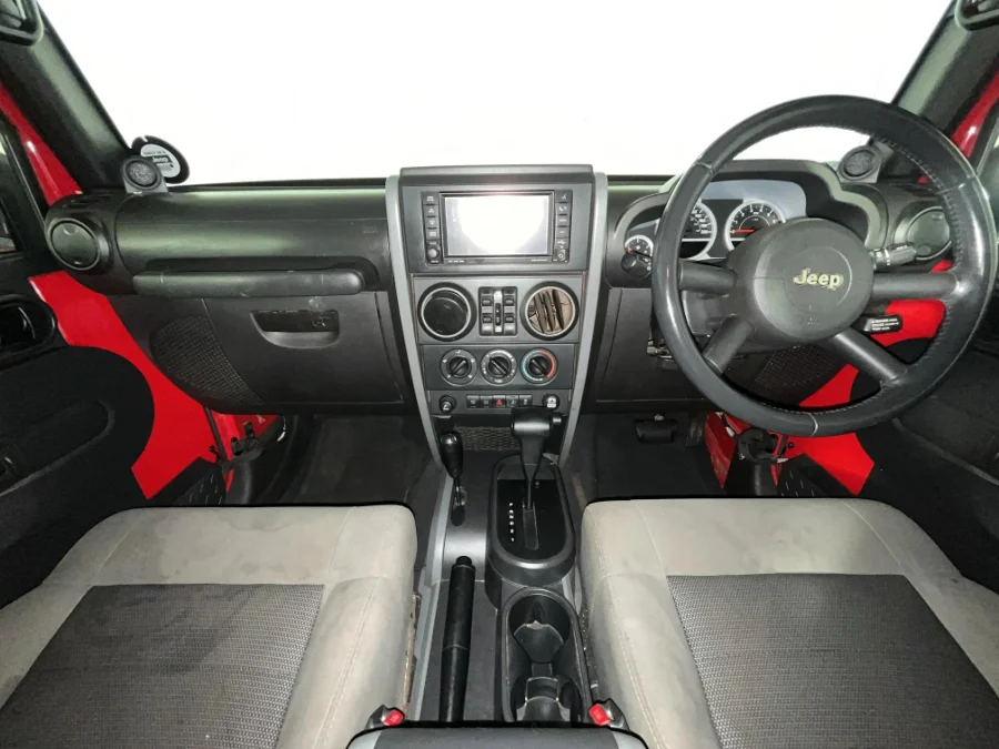 Used 2010 Jeep Wrangler Unlimited 3.8L Rubicon - WeBuyCars Montana