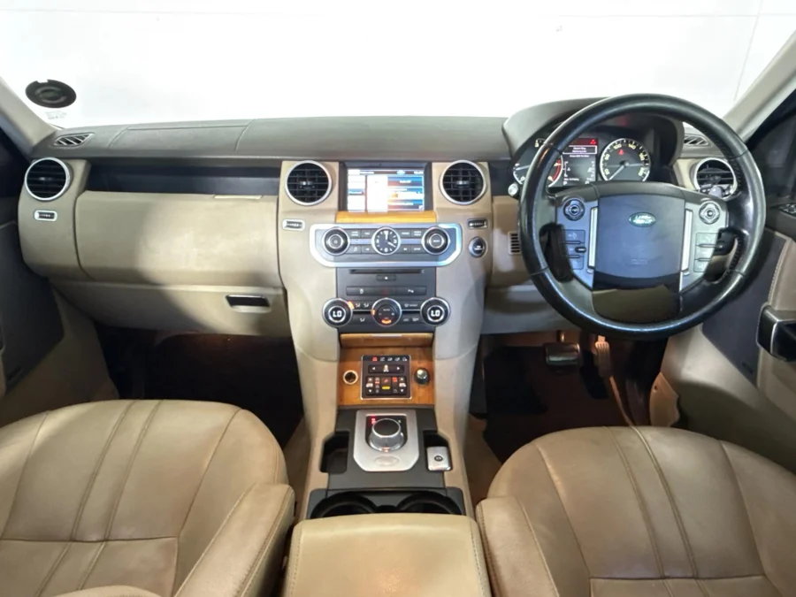 Used 2013 Land Rover Discovery SDV6 SE - WeBuyCars Montana