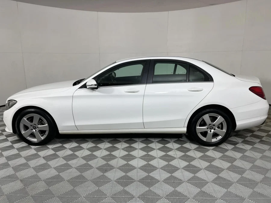 Used 2018 Mercedes-Benz C-Class C180 auto - WeBuyCars Montana