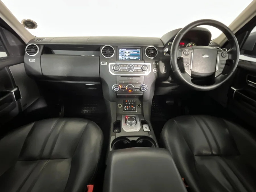 Used 2015 Land Rover Discovery SDV6 SE - WeBuyCars Montana