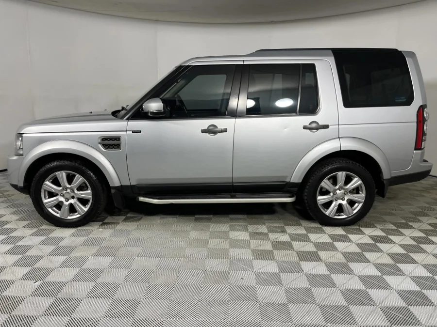Used 2015 Land Rover Discovery SDV6 SE - WeBuyCars Montana