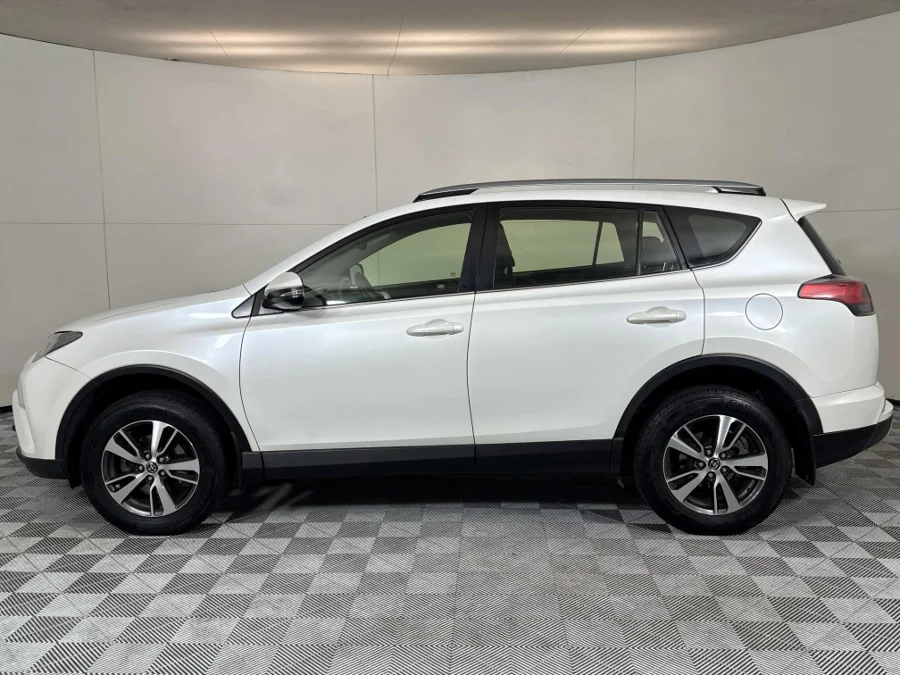 Used 2016 Toyota RAV4 2.0 GX auto - WeBuyCars Montana