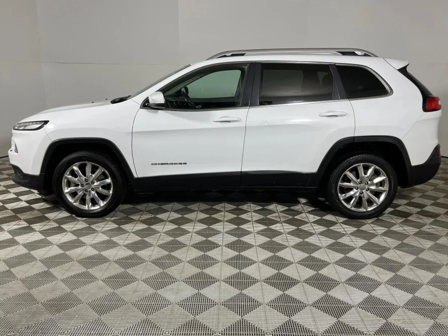 Used 2015 Jeep Cherokee 3.2L Limited 75th Anniversary Edition - WeBuyCars Montana
