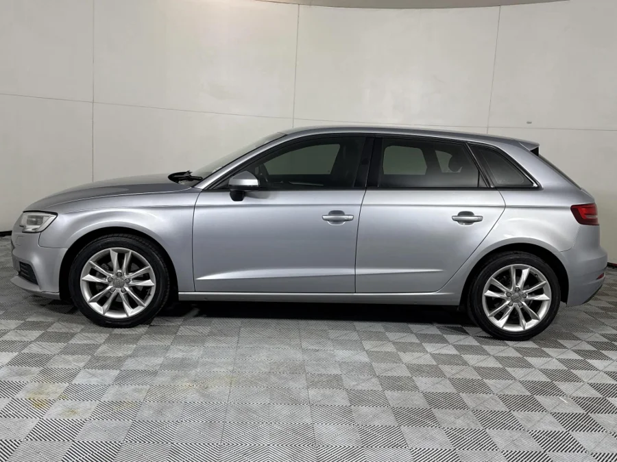 Used 2018 Audi A3 Sportback 30TFSI S line - WeBuyCars Montana