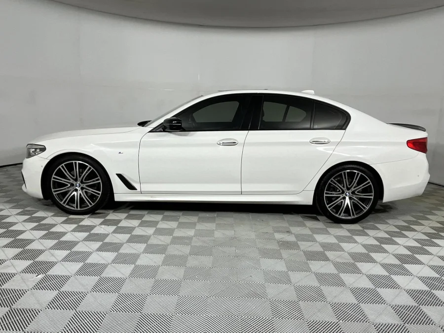 Used 2017 BMW 5 Series 520d M Sport - WeBuyCars Silverlakes