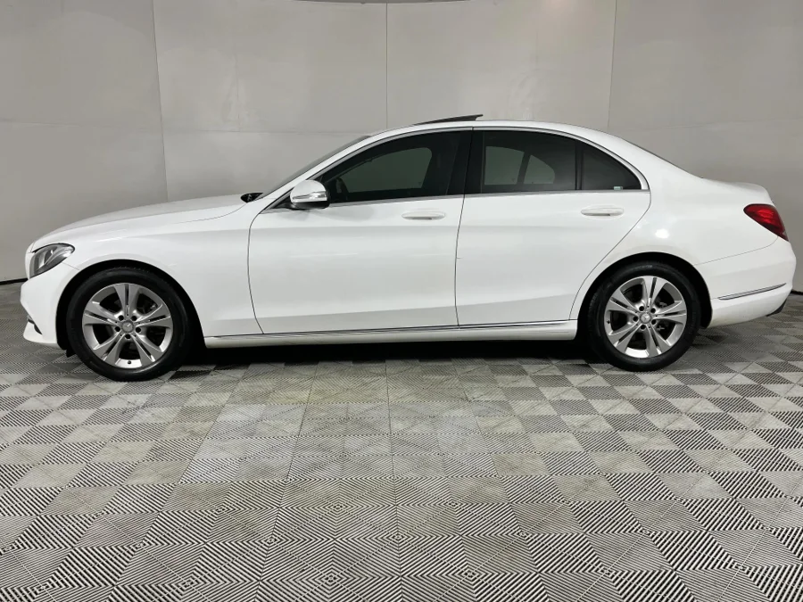 Used 2015 Mercedes-Benz C-Class C220d auto - WeBuyCars Montana