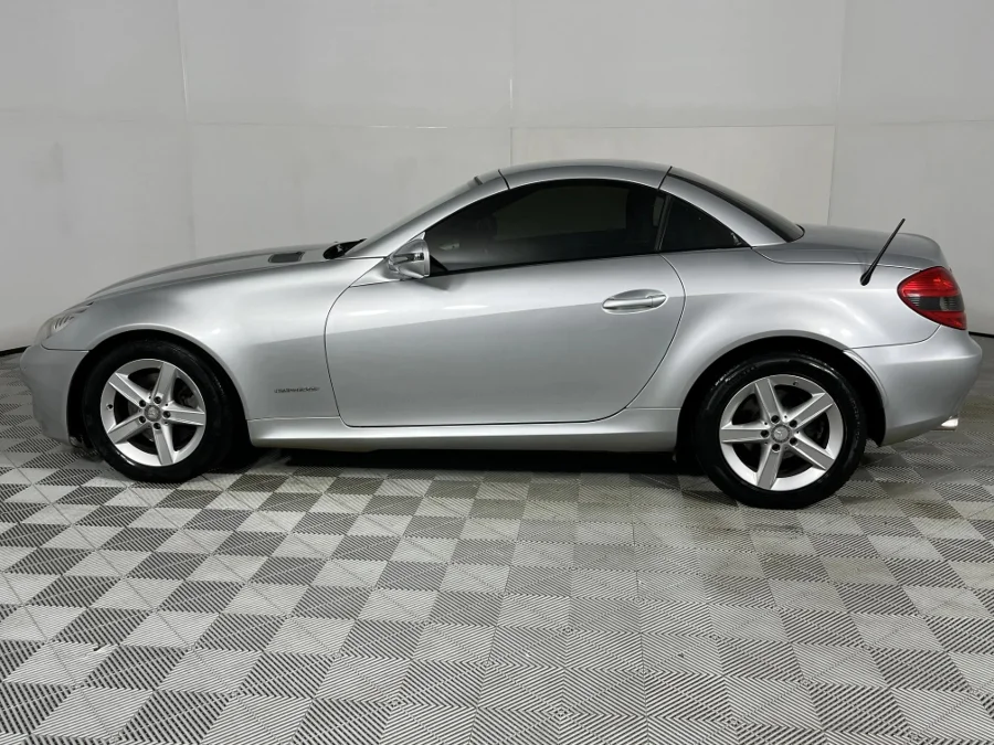 Used 2010 Mercedes-Benz SLK SLK200 Kompressor Touchshift - WeBuyCars Montana