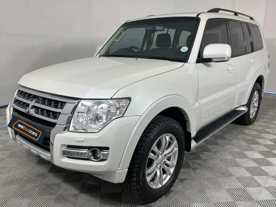 Used 2021 Mitsubishi Pajero 5-door 3.2DI-D GLS Exceed Pajero Legend Limited Edition 100 - WeBuyCars George