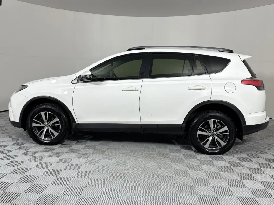 Used 2017 Toyota RAV4 2.0 GX auto - WeBuyCars Vereeniging