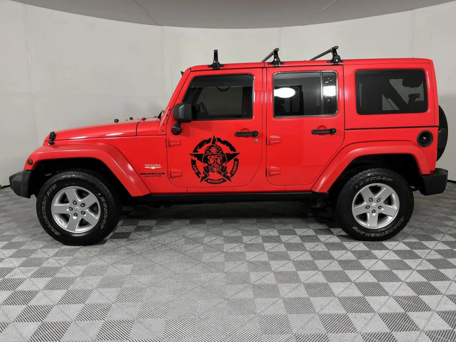 Used 2013 Jeep Wrangler Unlimited Sahara 3.6L 75th Anniversary Edition - WeBuyCars Montana