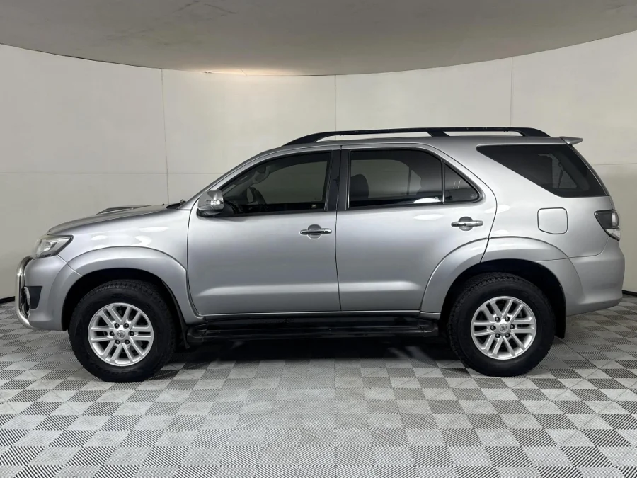 Used 2015 Toyota Fortuner 2.5D-4D auto - WeBuyCars Midstream