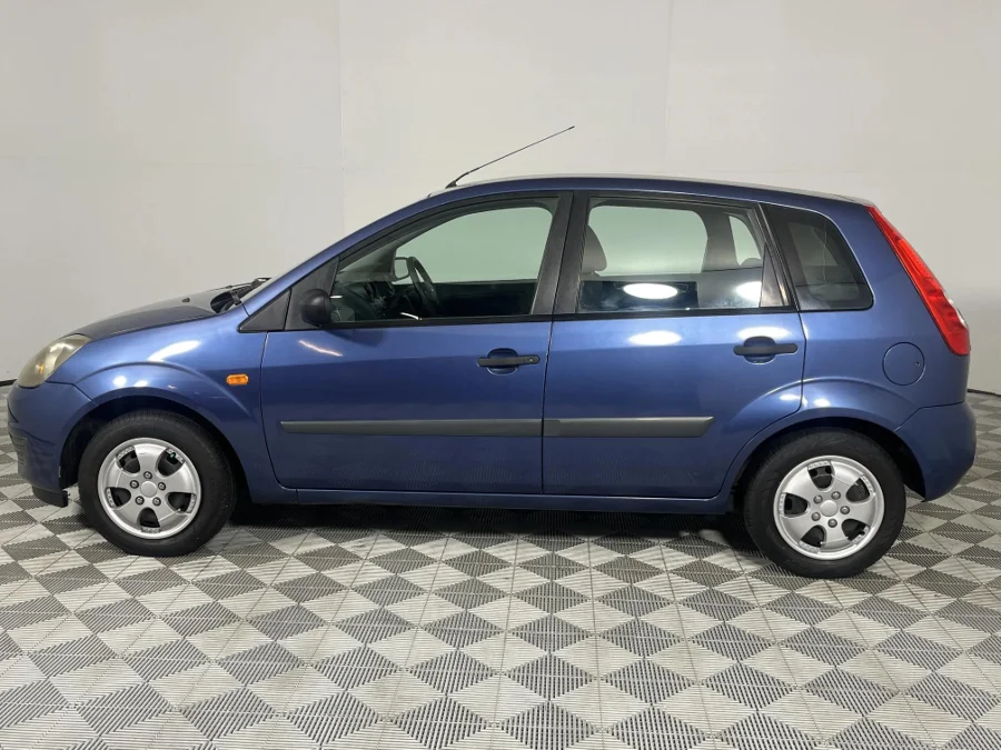 Used 2006 Ford Fiesta 1.4i 5-door - WeBuyCars Epping