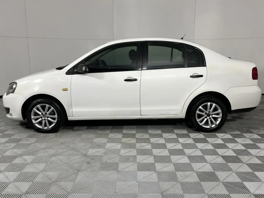 Used 2010 Volkswagen Polo Vivo sedan 1.6 Trendline - WeBuycars East London