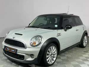 Used 2011 MINI Hatch Cooper S