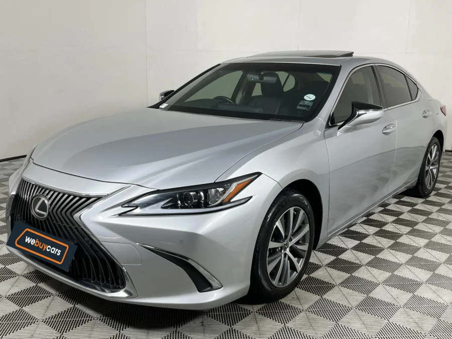 Used 2020 Lexus ES 250 EX - WeBuyCars Montana