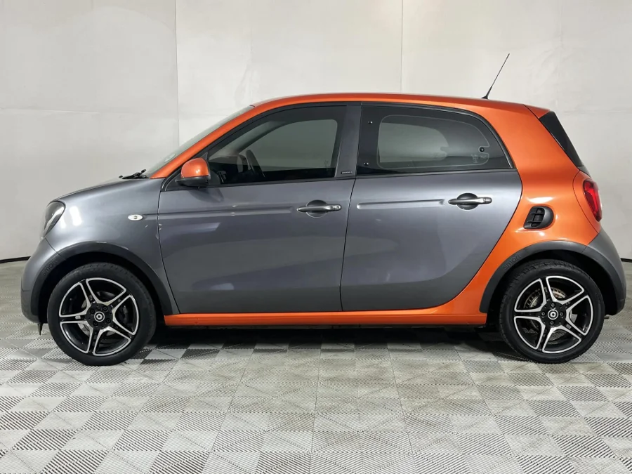 Used 2017 smart forfour 52kW passion - WeBuyCars The Dome