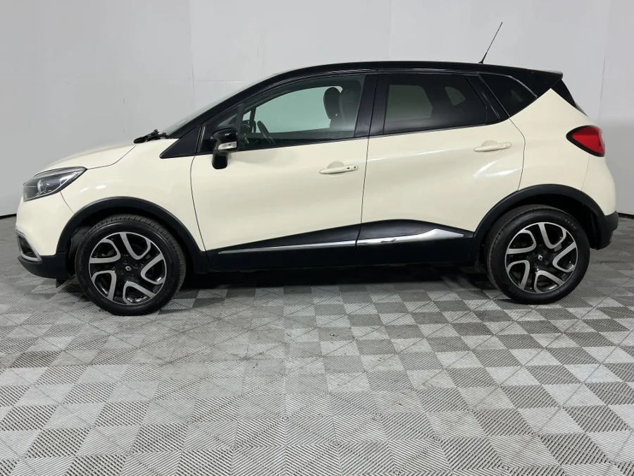 Used 2016 Renault Captur 88kW turbo Dynamique auto - WeBuyCars The Dome