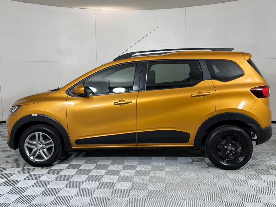 Used 2020 Renault Triber 1.0 Prestige auto - WeBuyCars Midstream