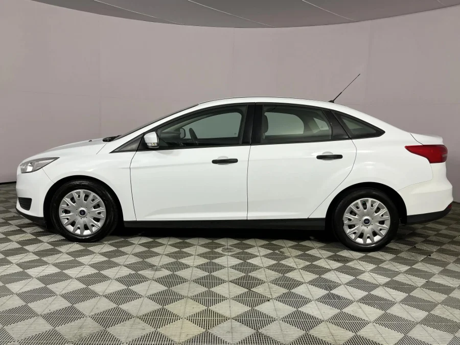 Used 2017 Ford Focus sedan 1.0T Ambiente - WeBuyCars Brackenfell Cape Town