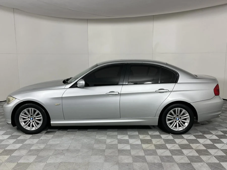 Used 2011 BMW 3 Series 320i auto - WeBuyCars Mbombela
