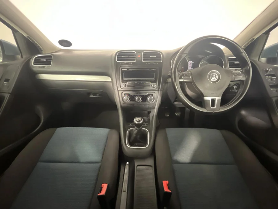 Used 2011 Volkswagen Golf 1.6TDI BlueMotion - WeBuyCars Brackenfell Cape Town