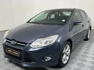 Used 2014 Ford Focus sedan 1.6 Trend