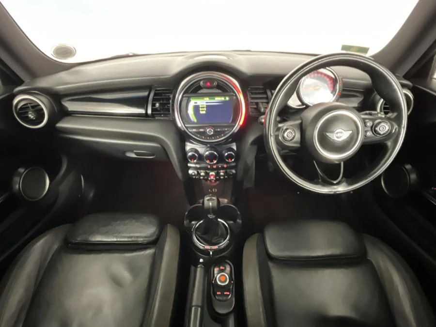 Used 2015 MINI Hatch Cooper S Hatch 3-door Seven 7 auto - WeBuyCars JHB South