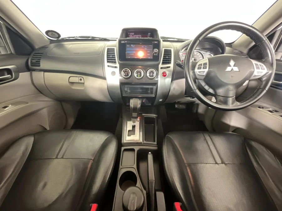 Used 2014 Mitsubishi Pajero Sport 2.5DI-D auto - WeBuyCars Riverhorse