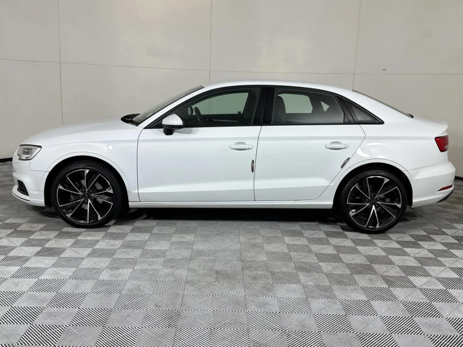 Used 2019 Audi A3 sedan 30TFSI S line - WeBuyCars Silverlakes Used 2019 Audi A3 sedan 30TFSI S line - WeBuyCars Silverlakes