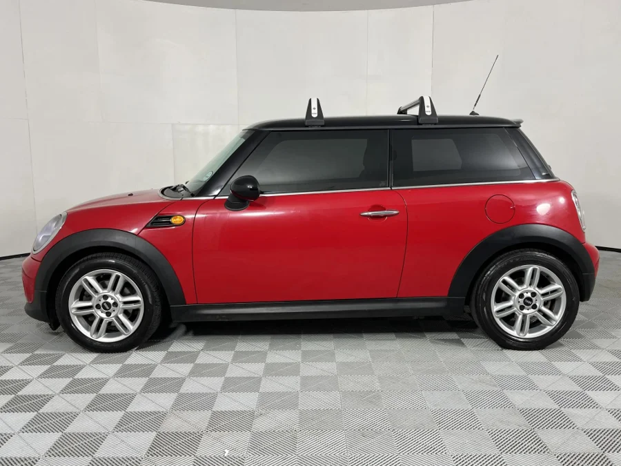 Used 2014 MINI Hatch Cooper Hatch 3-door Seven 7 - WeBuyCars Gqeberha Used 2014 MINI Hatch Cooper Hatch 3-door Seven 7 - WeBuyCars Gqeberha
