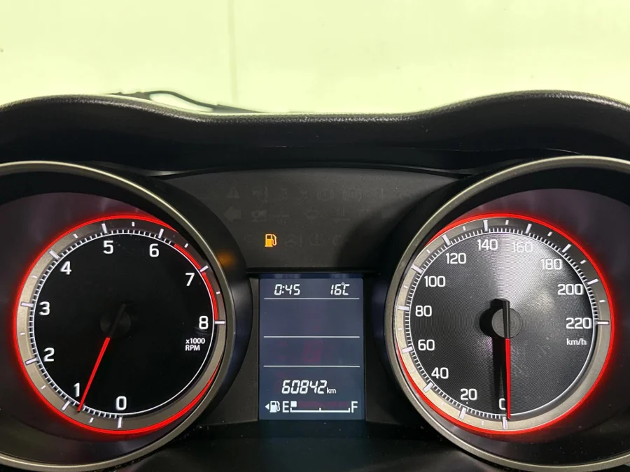 Used 2020 Suzuki Swift 1.2 GLX manual - WeBuyCars Montana