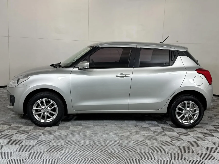 Used 2020 Suzuki Swift 1.2 GLX manual - WeBuyCars Montana