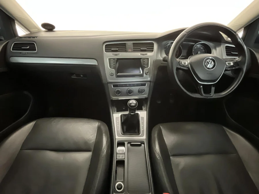 Used 2014 Volkswagen Golf 1.2TSI Trendline - WeBuyCars Mbombela