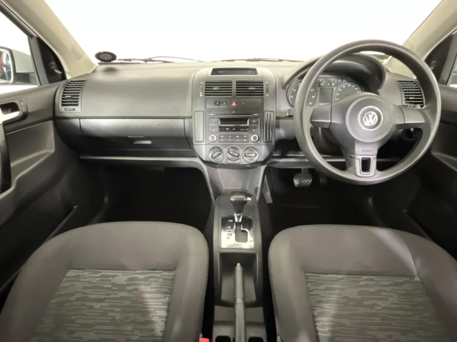 Used 2016 Volkswagen Polo Vivo hatch 1.4 Trendline auto - WeBuyCars Montana