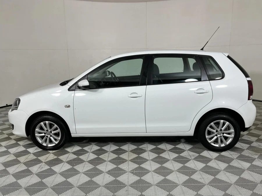 Used 2016 Volkswagen Polo Vivo hatch 1.4 Trendline auto - WeBuyCars Montana