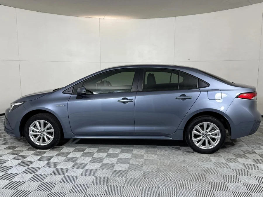 Used 2023 Toyota Corolla hatch 1.8 Hybrid XR - WeBuyCars Midstream Used 2023 Toyota Corolla hatch 1.8 Hybrid XR - WeBuyCars Midstream