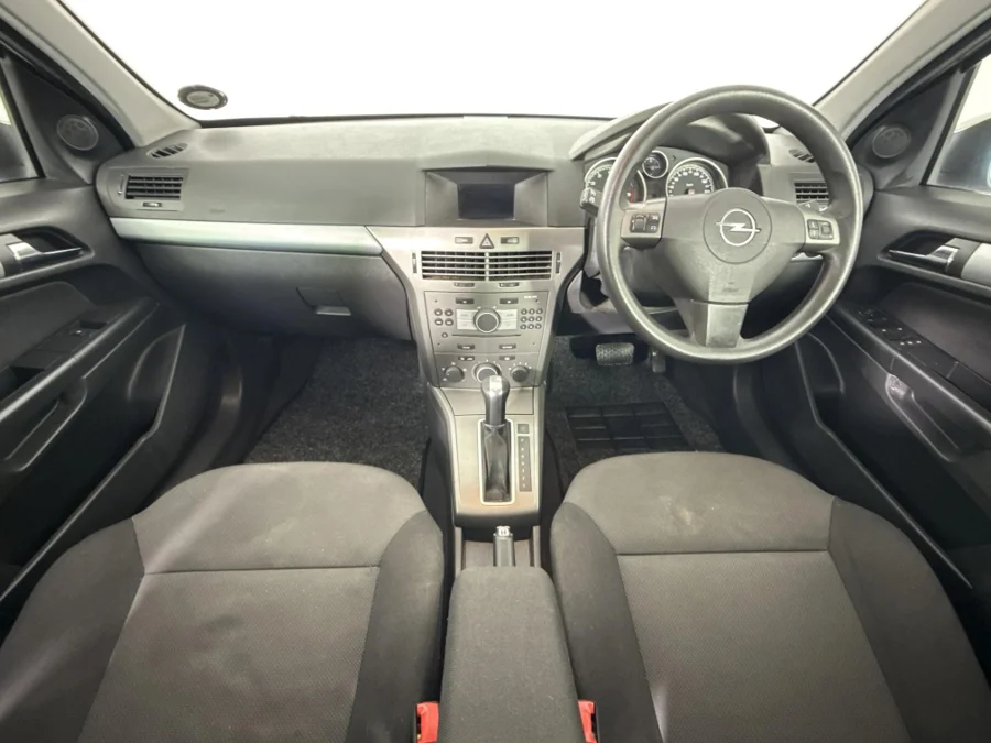 Used 2007 Opel Astra 1.8 Enjoy automatic - WeBuyCars Vereeniging