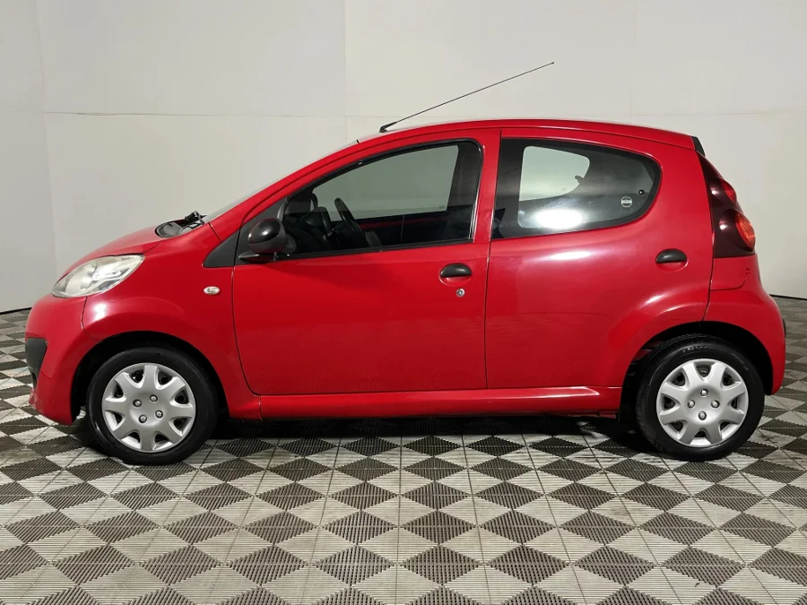 Used 2014 Peugeot 107 1.0 Urban - WeBuyCars Germiston