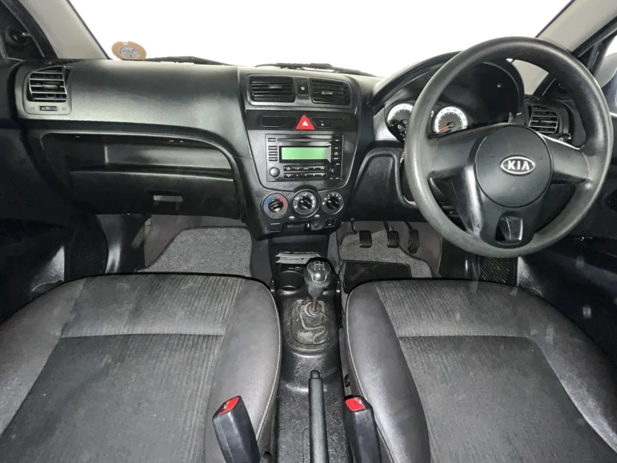 Used 2010 Kia Picanto 1.1 Striker - WeBuyCars Durban