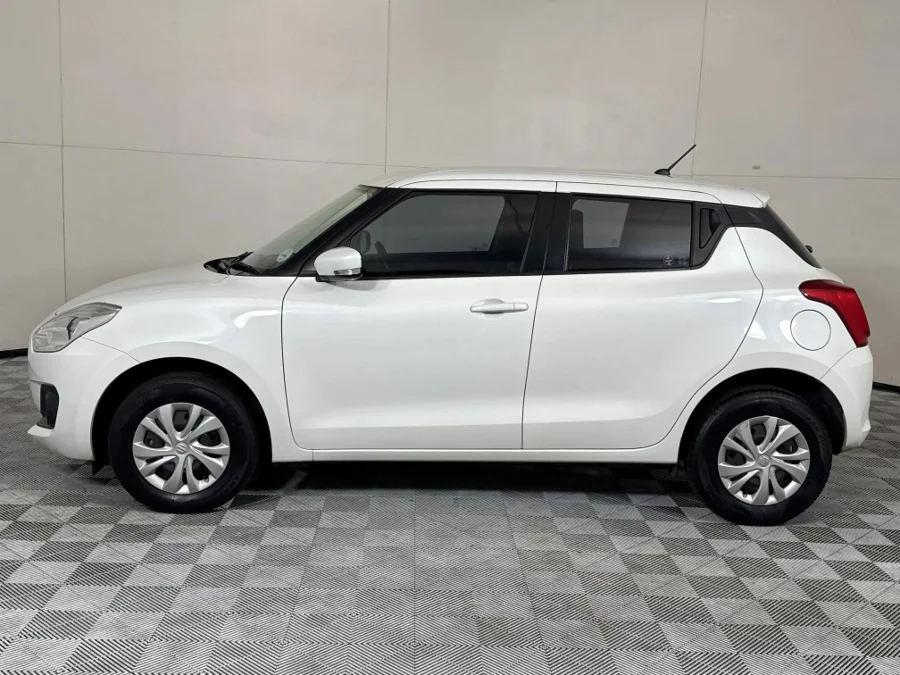 Used 2022 Suzuki Swift 1.2 GL manual - WeBuyCars Montana