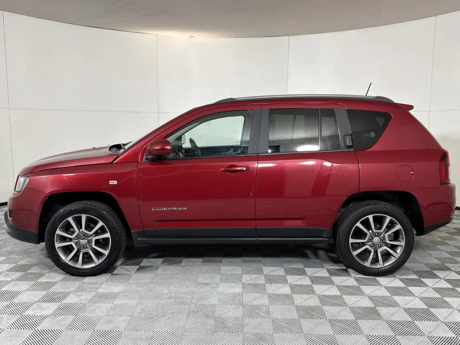 Used 2015 Jeep Compass 2.0L Limited auto - WeBuyCars Midstream