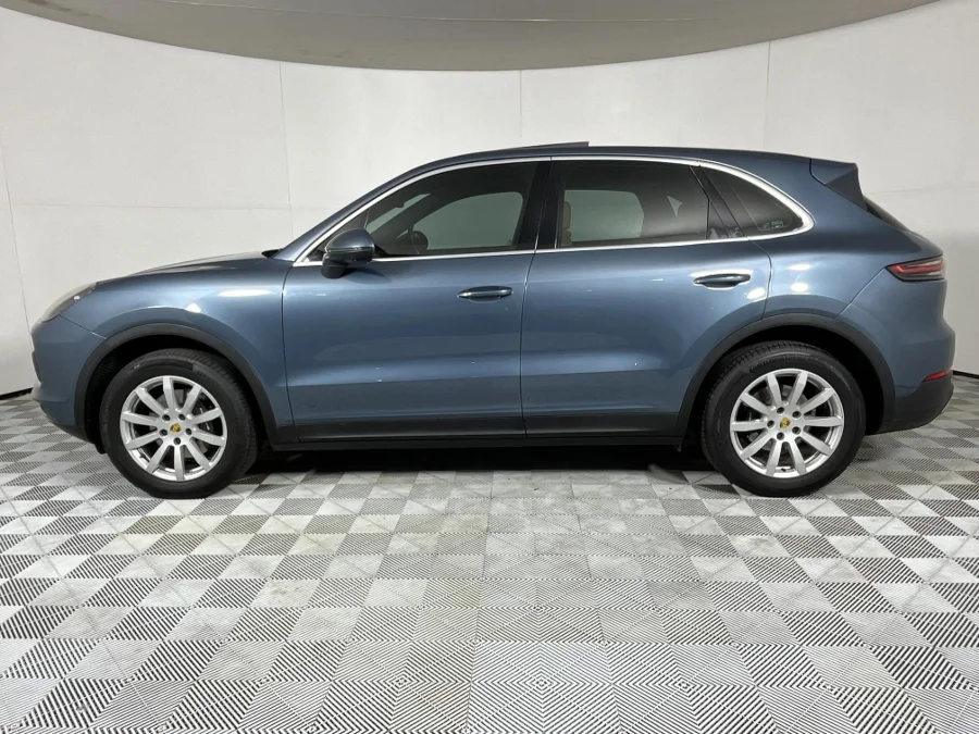 Used 2018 Porsche Cayenne - WeBuyCars Montana