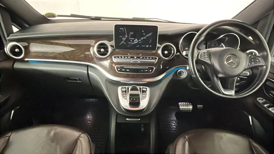 Used 2017 Mercedes-Benz V-Class V250d Avantgarde - WeBuyCars The Dome Used 2017 Mercedes-Benz V-Class V250d Avantgarde - WeBuyCars The Dome